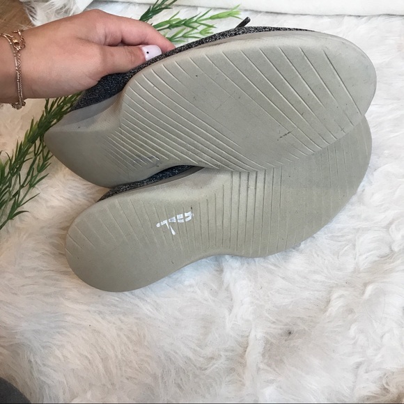 ALLBIRDS Wool Runners Dark Grey Size 9 Women’s - Picture 4 of 5